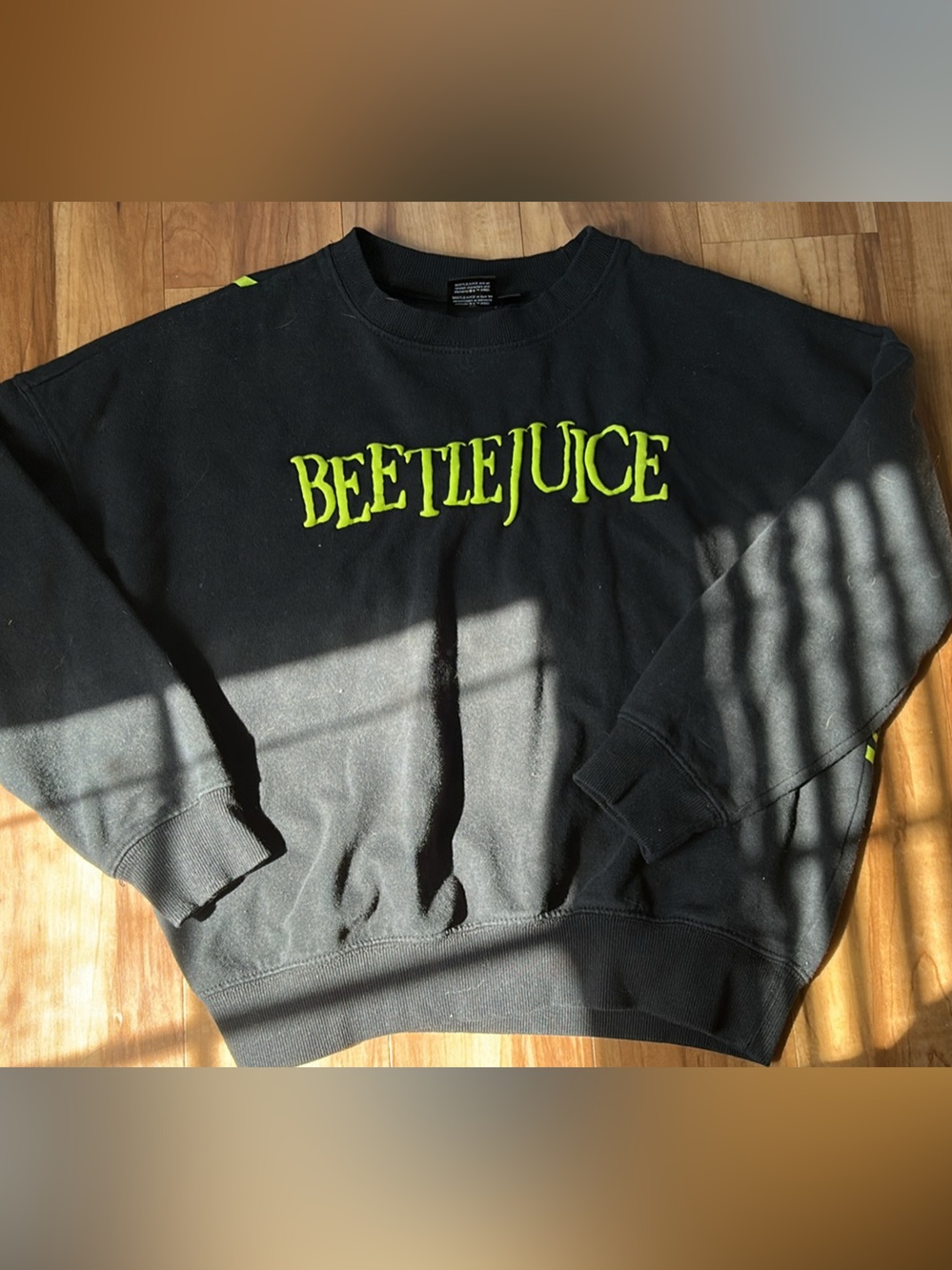 Beetlejuice Graphic Crewneck Sweatshirt - Black
